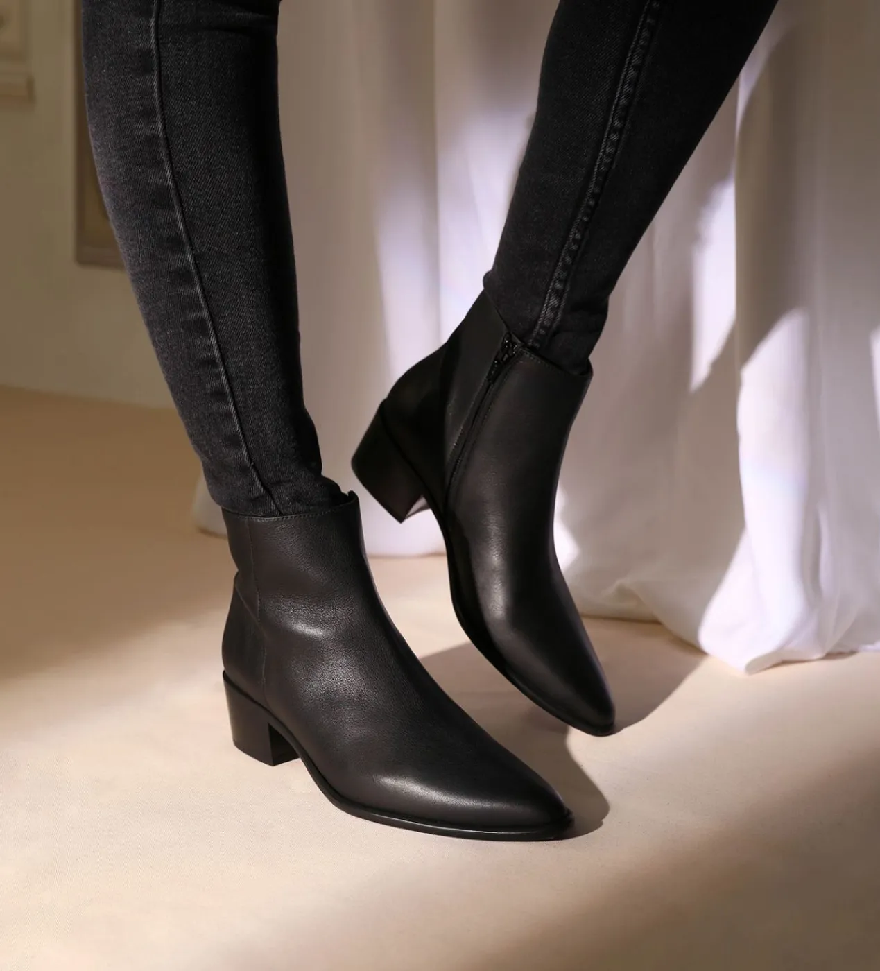 FREE LANCE Paris Bottine à talon à zip - Megan 50 - Cuir lisse - Noir Cheap